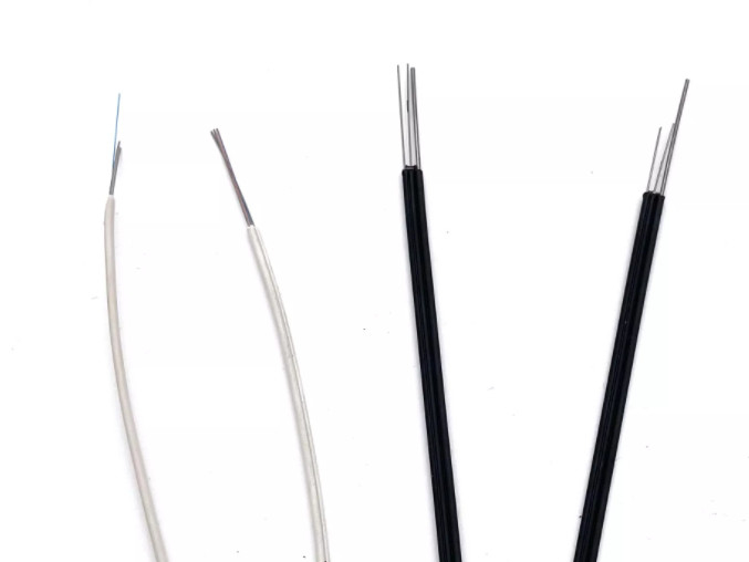 Farfalla del cavo flessibile a fibra ottica del centro di GJXH 2 per la comunicazione dell'interno delle telecomunicazioni