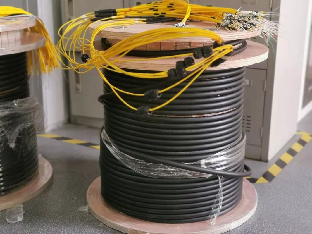 3mm perdono il cavo corazzato della toppa della fibra della metropolitana, LC rattoppano il connettore impermeabile del cavo M12