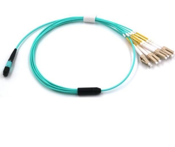 lunghezza d'onda della prova di USCITA LSZH 1310nm del centro OM3 millimetro di 2M Fiber Optic MPO 8