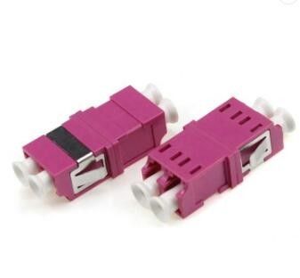 Adattatori a fibra ottica del duplex OM4, lc al tipo di simmetria dell'adattatore della fibra di lc