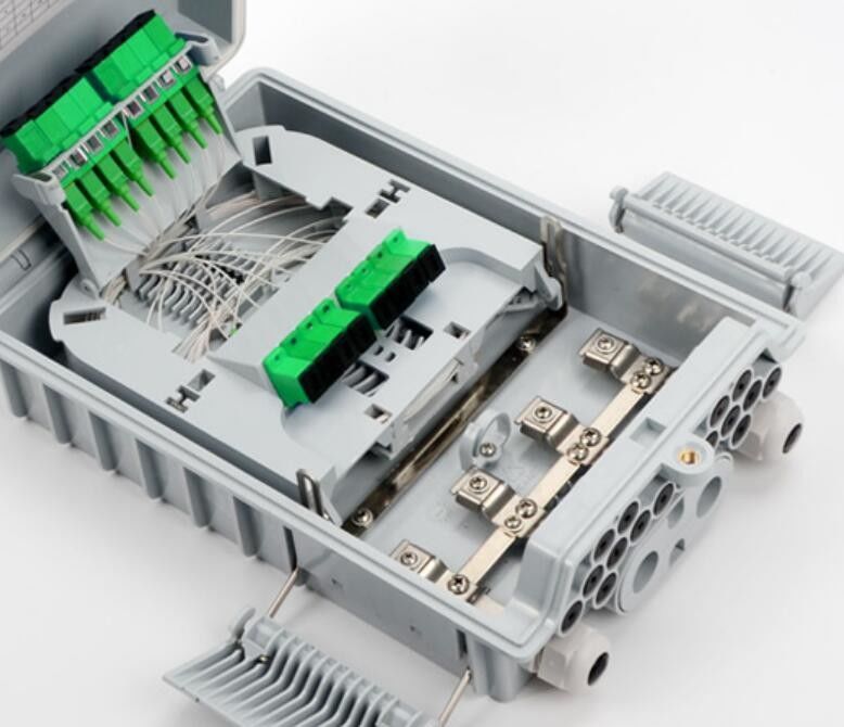 Porto all'aperto di Ftth 2 Inlet+Mid-Span della parete di fibra ottica della scatola unita, sbocco 16 per i cavi flessibili