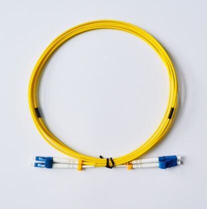 Duplex monomodale LC/UPC del cavo di toppa del PVC LSZH della treccia di G657A a LC/UPC