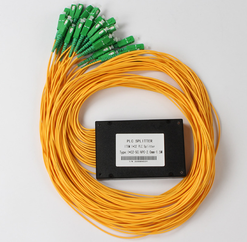 Fibra ottica del separatore dello Sc APC 1x32 per le trecce 1260nm - lunghezza di 2.0MM del lavoro 1650nm
