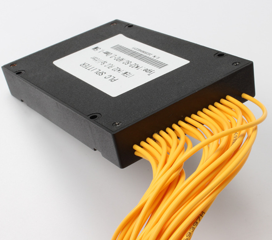 Fibra ottica del separatore dello Sc APC 1x32 per le trecce 1260nm - lunghezza di 2.0MM del lavoro 1650nm